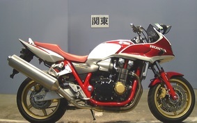 HONDA CB1300SB SUPER BOLDOR A 2006 SC54