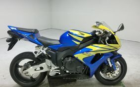 HONDA CBR1000RR 2006 SC57