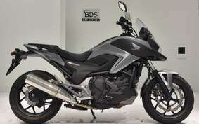 HONDA NC750X D Limited 2015 RC72