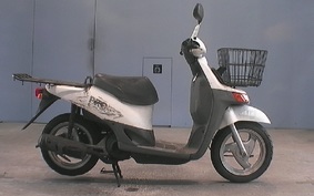 HONDA TOPIC AF38