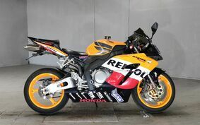 HONDA CBR1000RR 2004 SC57