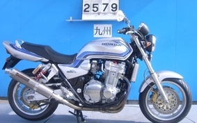 HONDA CB1300SF SUPER FOUR SC40