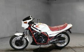 HONDA VT250F MC08