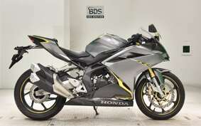 HONDA CBR250RR MC51