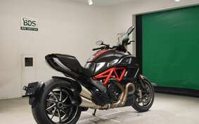 DUCATI DIAVEL Carbon 2014 G105J