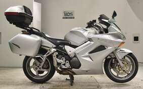 HONDA VFR800 2005 RC46