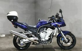 YAMAHA FZS1000 FAZER 2004 RN066