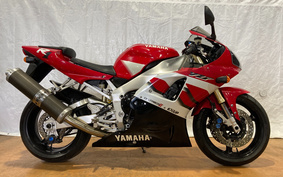 YAMAHA YZF-R1 2002 RN041