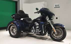 HARLEY FLHTCUTG TRIKE 2014