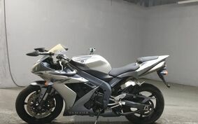 YAMAHA YZF-R1 2004 RN13