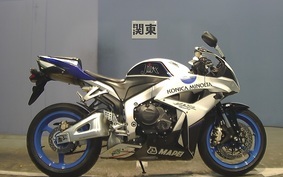 HONDA CBR600RR GEN 3 2009 PC40