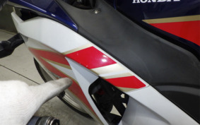 HONDA CBR250R GEN 3 MC41