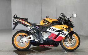 HONDA CBR1000RR 2005 SC57