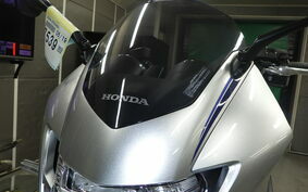 HONDA CB1300SB SUPER BOLDOR EP 2024 SC54