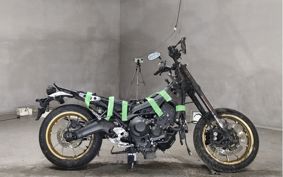 YAMAHA XSR900 RN56J
