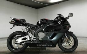 HONDA CBR1000RR 2005 SC57