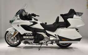 HONDA GL 1800 GOLD WING TOUR DCT 2022 SC79