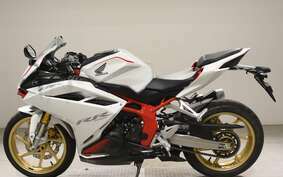 HONDA CBR250RR A MC51