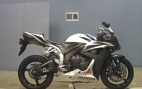 HONDA CBR600RR GEN 3 2007 PC40