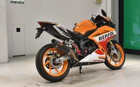 HONDA CBR250RR A MC41