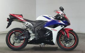 HONDA CBR600RR 2010 PC40