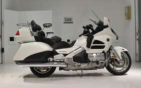 HONDA GL 1800 GOLD WING 2013 SC68