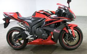 HONDA CBR600RR 2009 PC40