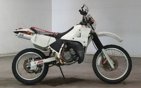 YAMAHA DT200 R 3ET