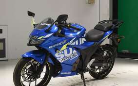 SUZUKI GIXXER 250 SF