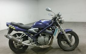 SUZUKI BANDIT 250 GJ77A