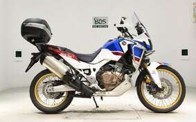 HONDA CRF1000L AFRICA TWIN 2018 SD04