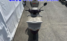 SUZUKI LETS4