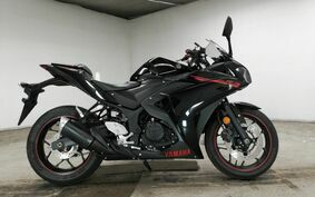 YAMAHA YZF-R3 2015 RH07J