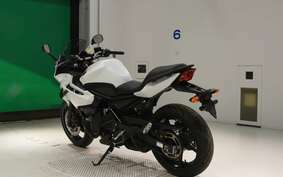 YAMAHA XJ6 ABS 2012