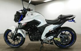 YAMAHA FZ25 RG42