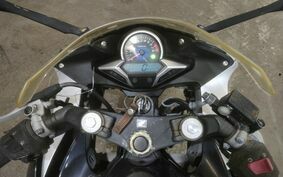 HONDA CBR250R MC41