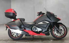 HONDA NM4 VULTUS -02 2017 RC82