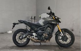 YAMAHA MT-09 RN34J