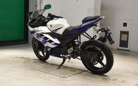 YAMAHA YZF-R15 RG06