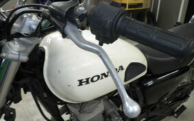 HONDA CB223S MC40