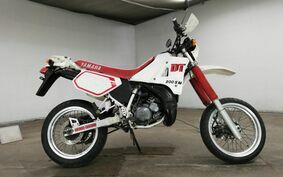 YAMAHA DT200 R 3ET