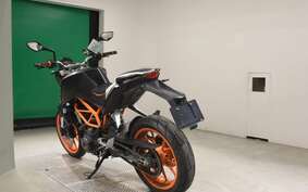 KTM 390 DUKE 2015