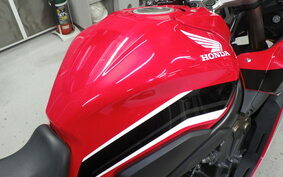 HONDA CBR650R 2021 RH03