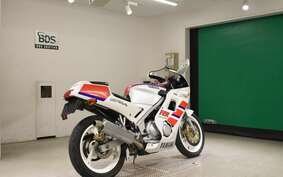 YAMAHA FZR250 2KR