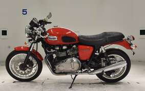 TRIUMPH THRUXTON 900 2008