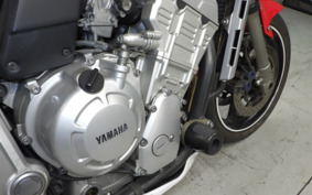 YAMAHA FZS1000 FAZER 2004