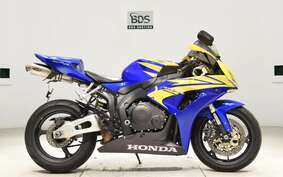 HONDA CBR1000RR 2006 SC57