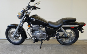 SUZUKI GZ250 Marauder NJ48A