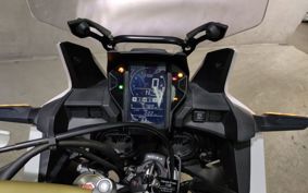 HONDA CFR1000 AfricaTwin SD04