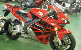 HONDA CBR600RR 2003 PC37